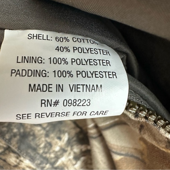 Game Winner Realtree Camo Coveralls - Picture 4 of 6